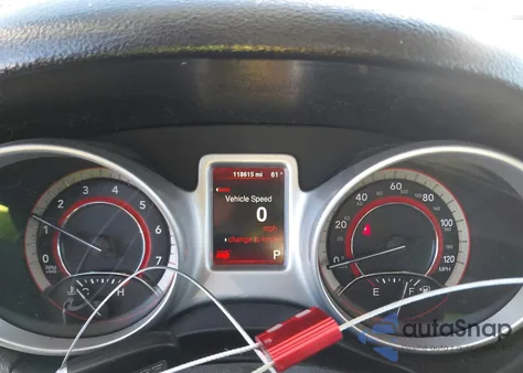 2016 Dodge Journey Sxt z USA, uszkodzony, nr VIN 3C4PDCBG1GT153305